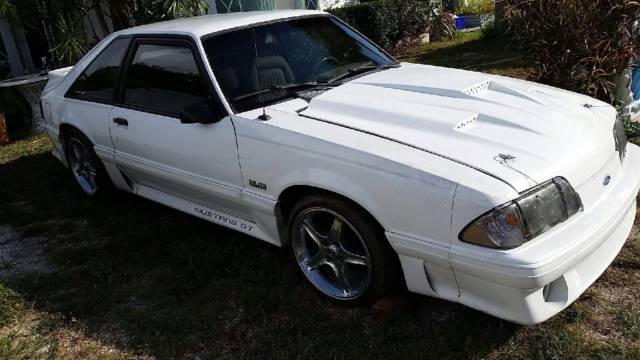 1988 Ford Mustang White - photo 4