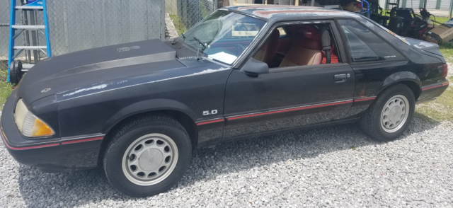 1988 Ford Mustang LX - photo 2