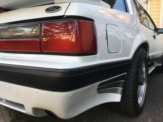 1988 Ford Mustang LX - photo 7