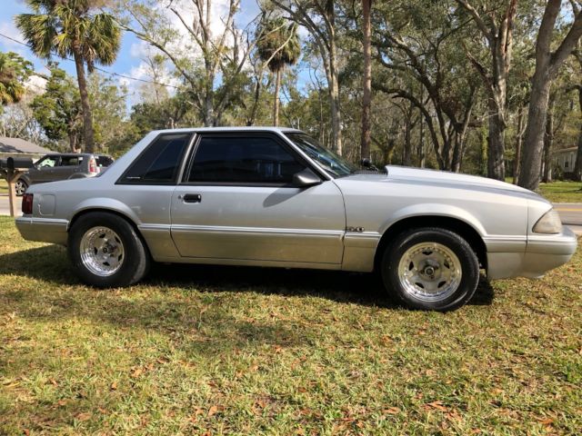 1988 Ford Mustang lx - photo 4
