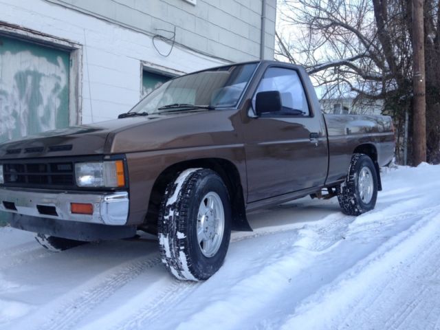1988 Nissan Other Pickups - photo 2