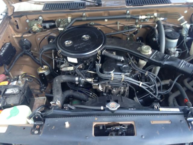 1988 Nissan Other Pickups - photo 9