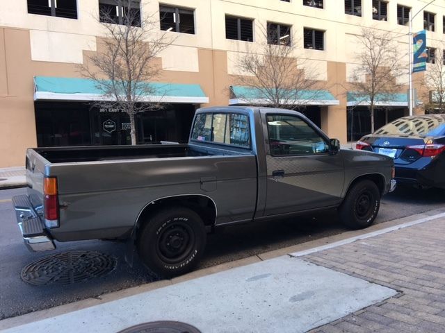 1988 Nissan Other Pickups - photo 3