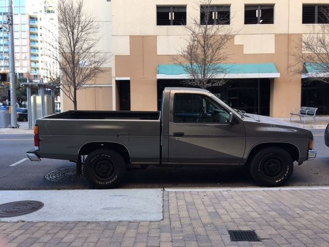1988 Nissan Other Pickups - photo 4