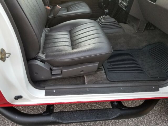 1988 Nissan Other Pickups Desert Runner - photo 12
