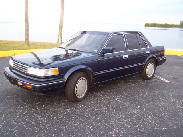 1988 Nissan Maxima
