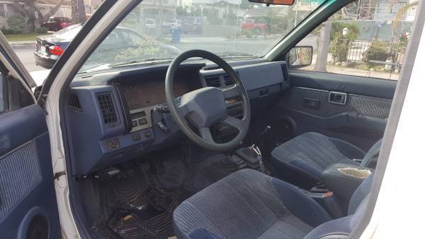 1988 Nissan Pathfinder - photo 3