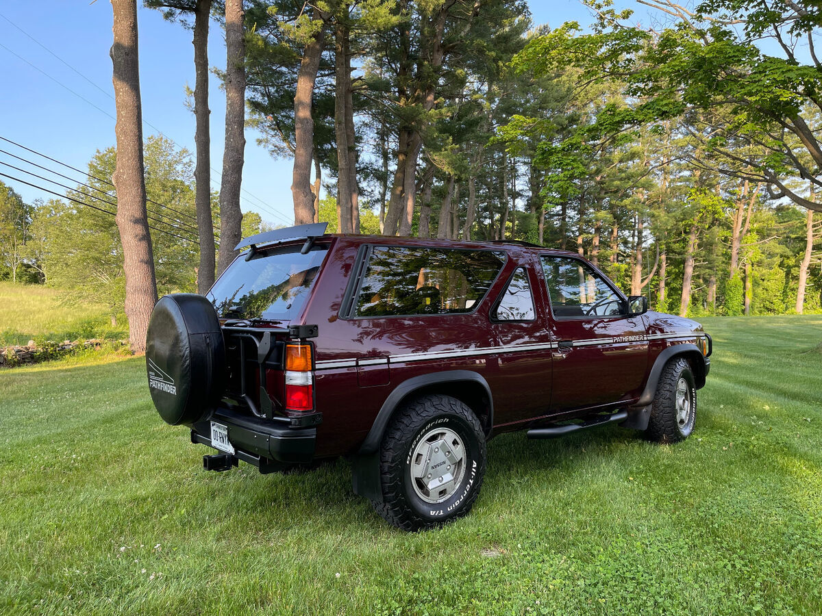 1988 Nissan Pathfinder - photo 2