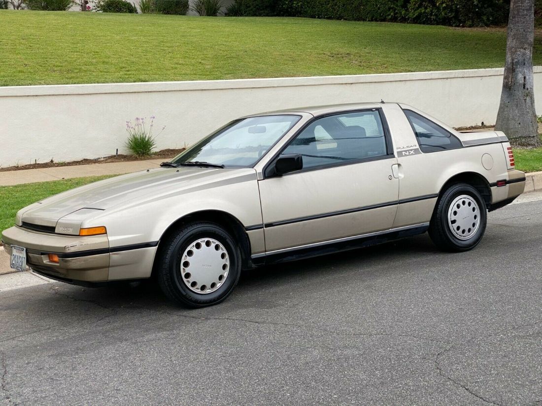 1988 Nissan NX XE - photo 3