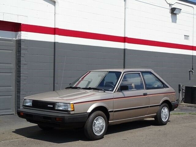 1988 Nissan Sentra E 135798 Miles 2D Hatchback 1.6L I4 FI 1988 Nissan Sentra E