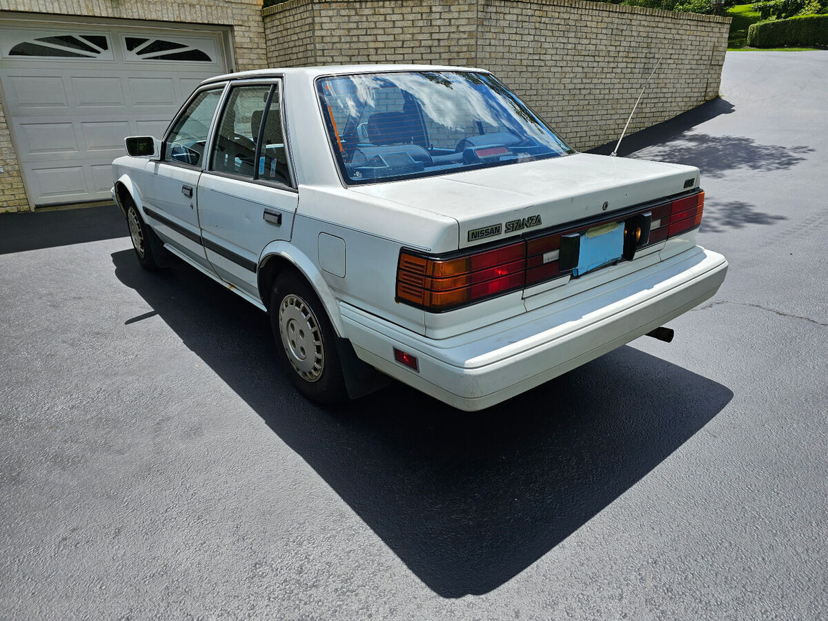 1988 Nissan Stanza - photo 5