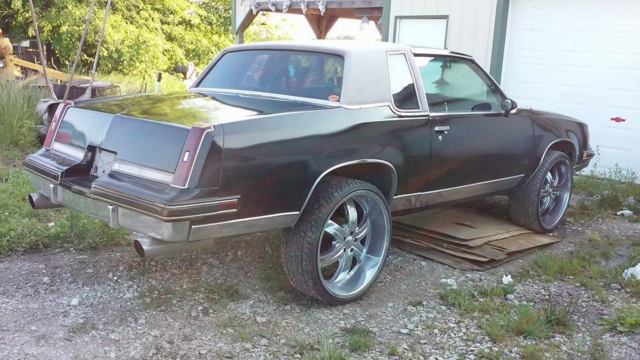 1988 Olds cutlass supereme Donk does not have the 24 inch tires on it but still 1988 Oldsmobile Cutlass broham