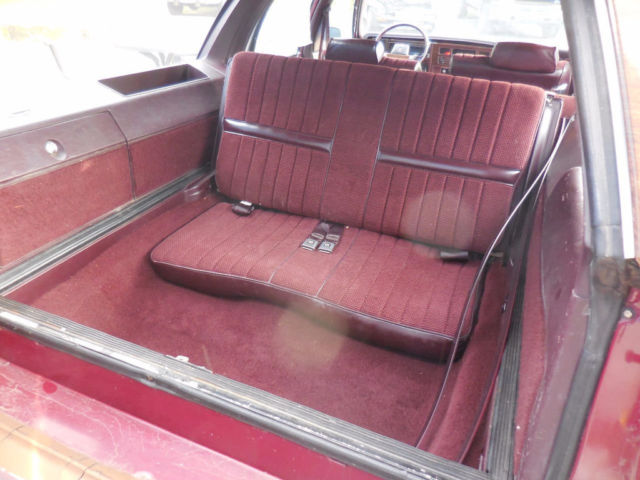 1988 Oldsmobile Custom Cruiser Base Wagon 4-Door - photo 12