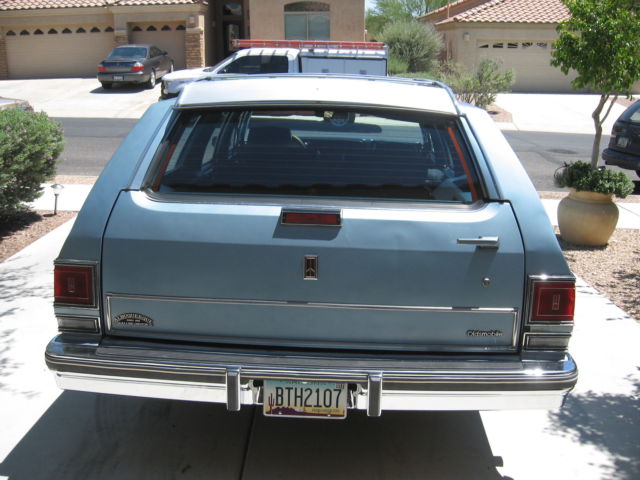 1988 Oldsmobile Custom Cruiser - photo 11