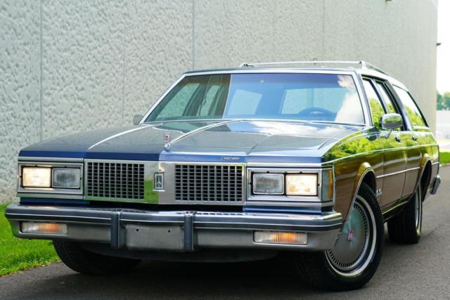 1988 Oldsmobile Custom Cruiser Station Wagon SUPER CLEAN DRIVES GREAT 1988 Oldsmobile Custom Cruiser Station Wagon SUPER CLEAN DRIVES GREAT