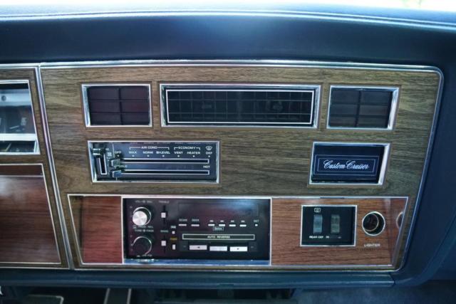 1988 Oldsmobile Custom Cruiser Station Wagon SUPER CLEAN DRIVES GREAT - photo 5