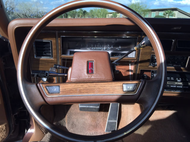 1988 Oldsmobile Custom Cruiser 3 seat - photo 10