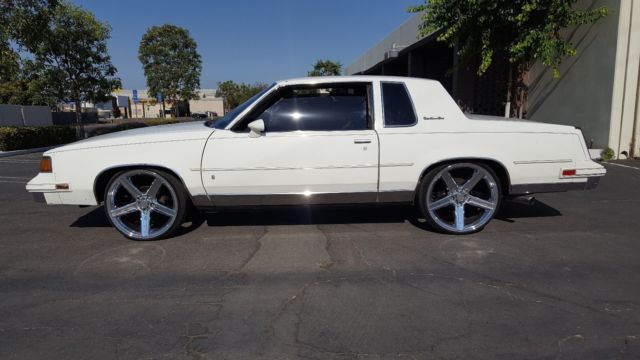 1988 Oldsmobile Cutlass CUTLASS ** NO RESERVE ** SS - photo 2