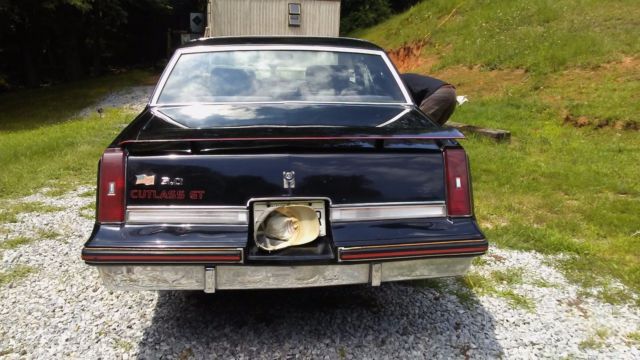 1988 Oldsmobile Cutlass Classic Coupe 2-Door GT - photo 6