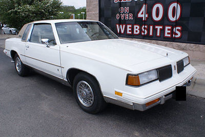 1988 Oldsmobile Cutlass Supreme Coupe 5.0L V8 Automatic Very Clean 1988 Oldsmobile Cutlass Supreme