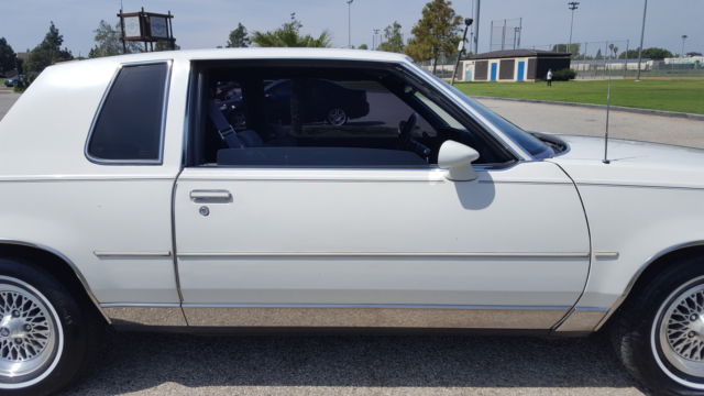 1988 Oldsmobile Cutlass COUPE ** NO RESERVE ** - photo 9
