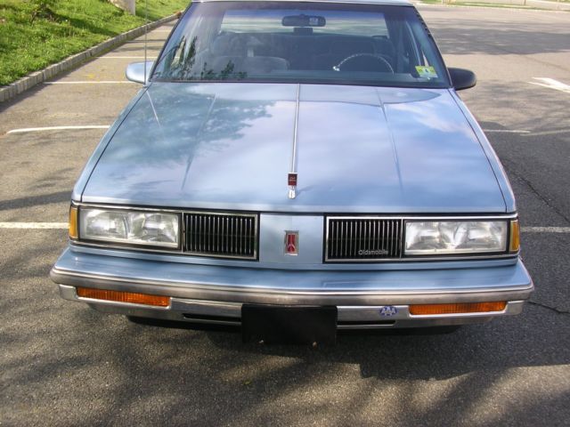 1988 Oldsmobile Eighty-Eight - photo 2
