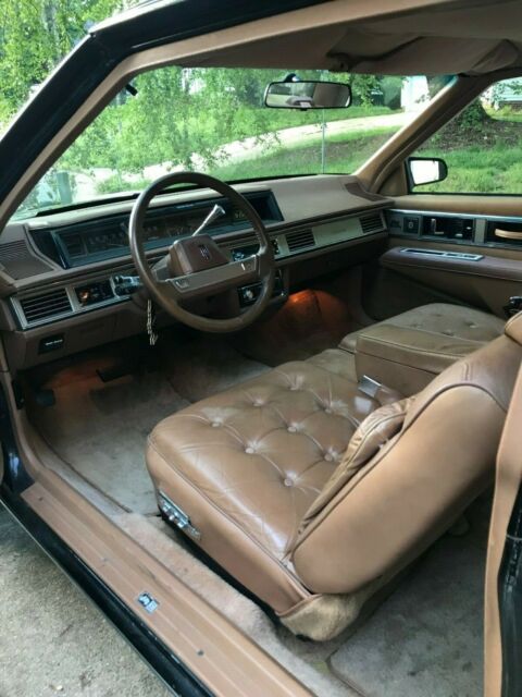 1988 Oldsmobile Eighty-Eight Royale Brougham - photo 3