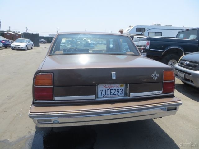 1988 Oldsmobile Eighty-Eight Brougham - photo 8