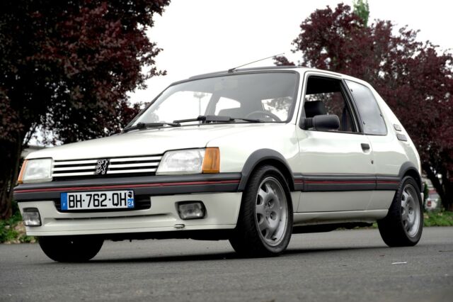 1988 Peugeot 205 GTI