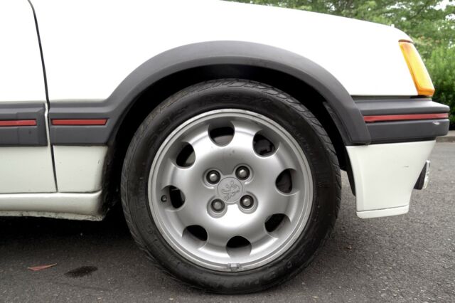 1988 Peugeot 205 GTI - photo 12