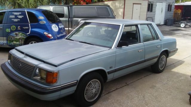 1988 Plymouth Reliant - photo 2