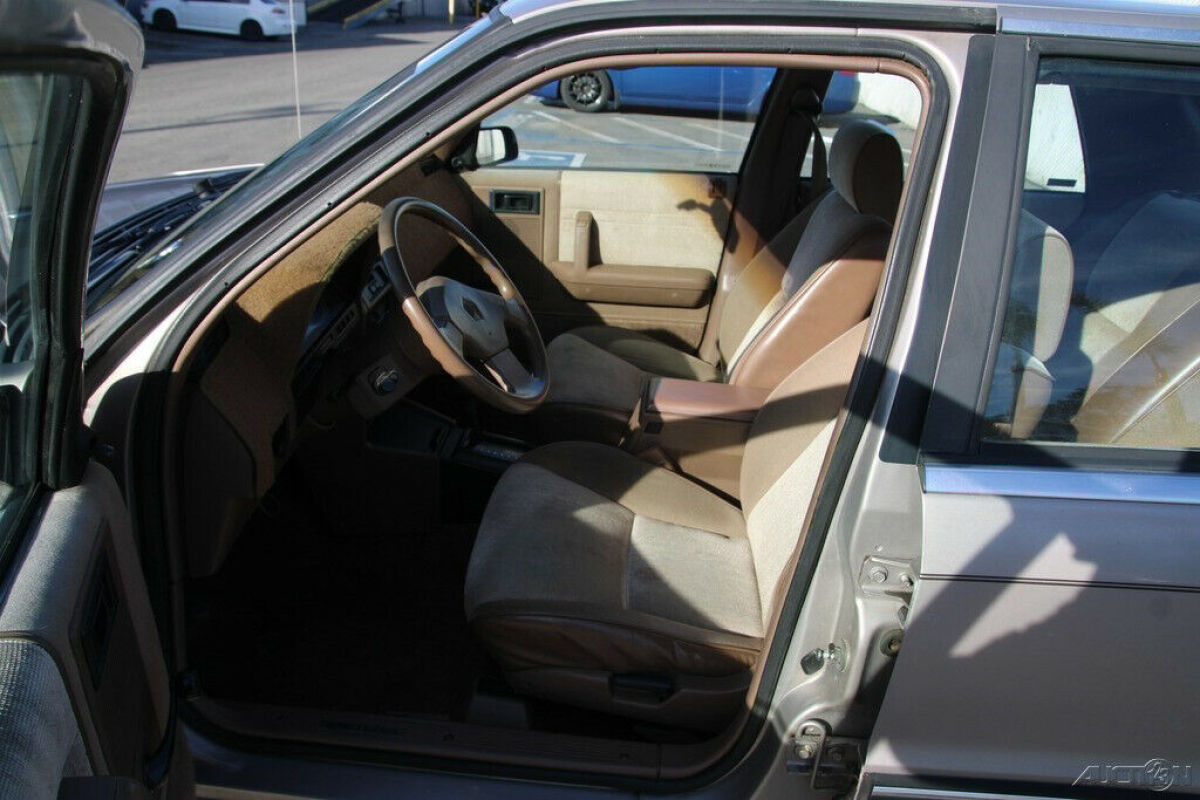 1988 Plymouth Sundance - photo 12