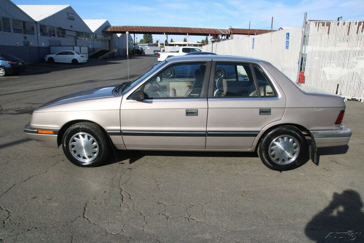 1988 Plymouth Sundance - photo 4