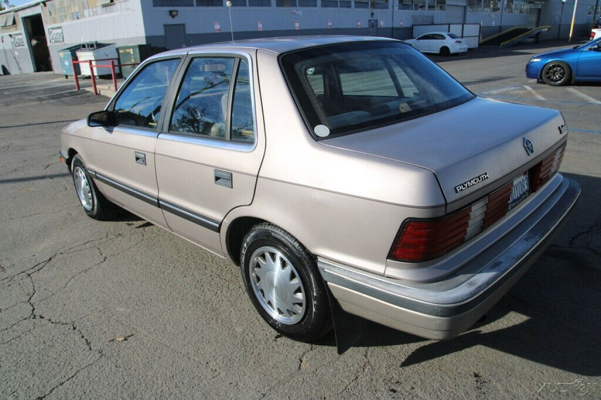 1988 Plymouth Sundance - photo 5