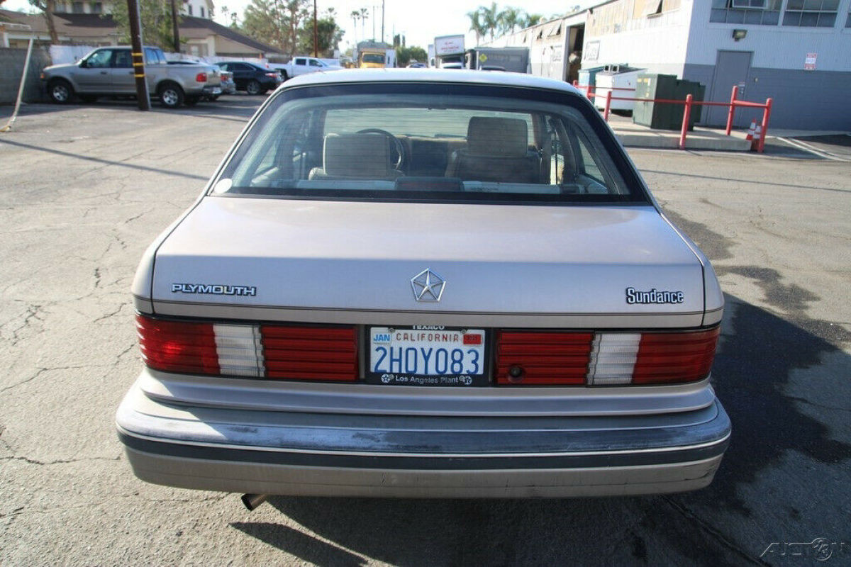 1988 Plymouth Sundance - photo 6