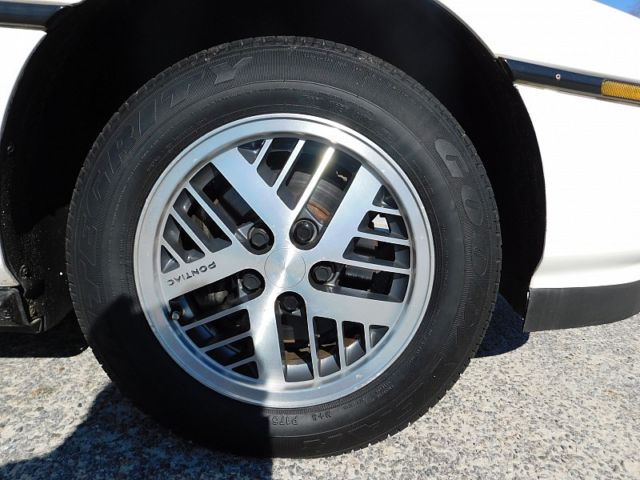 1988 Pontiac Fiero -- - photo 13