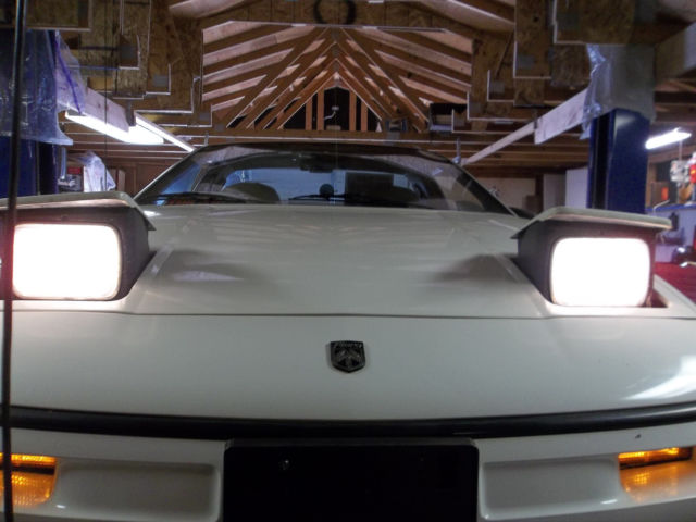 1988 Pontiac Fiero BASE - photo 6