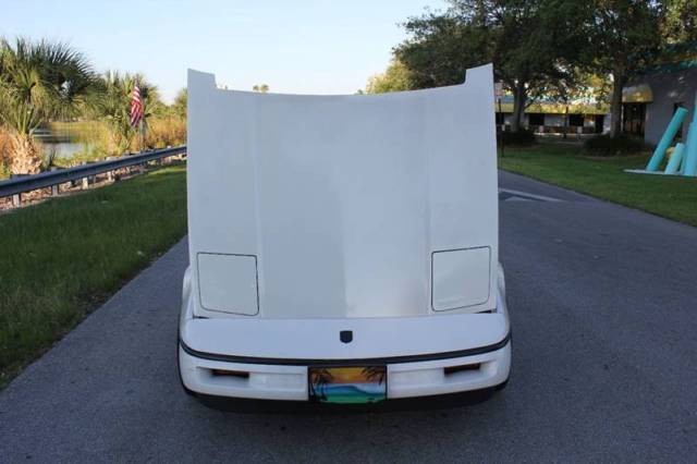 1988 Pontiac Fiero Base 2dr Coupe - photo 7