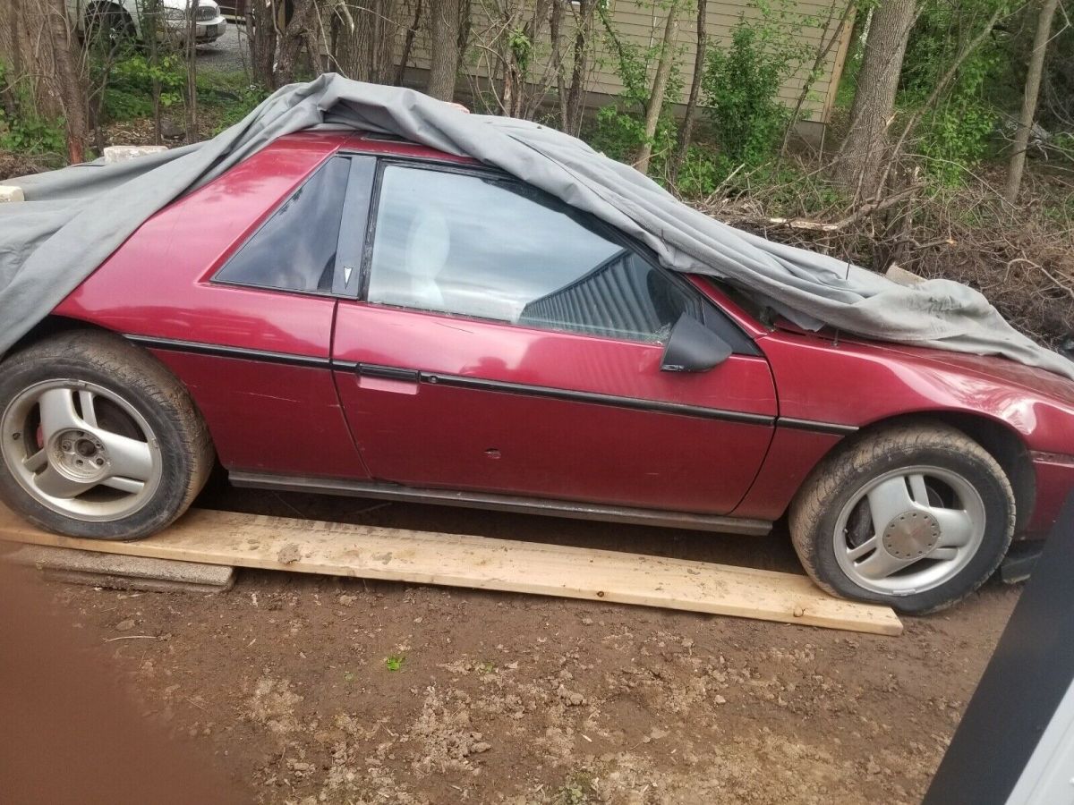 1988 Pontiac Fiero
