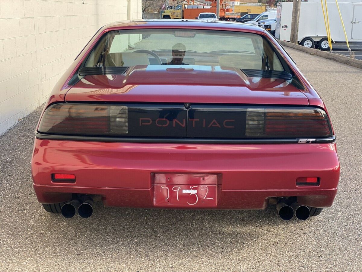 1988 Pontiac Fiero GT - photo 6