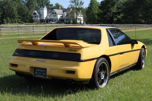 1988 Pontiac Fiero Formula Edition - photo 12