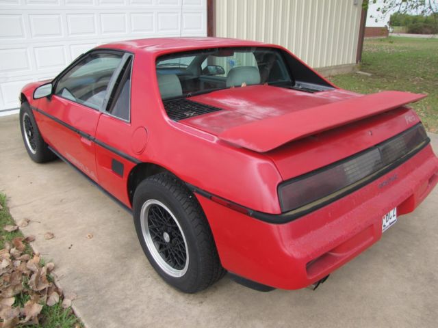 1988 Pontiac Fiero Formula