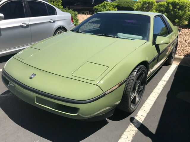 1988 Pontiac Fiero - photo 6