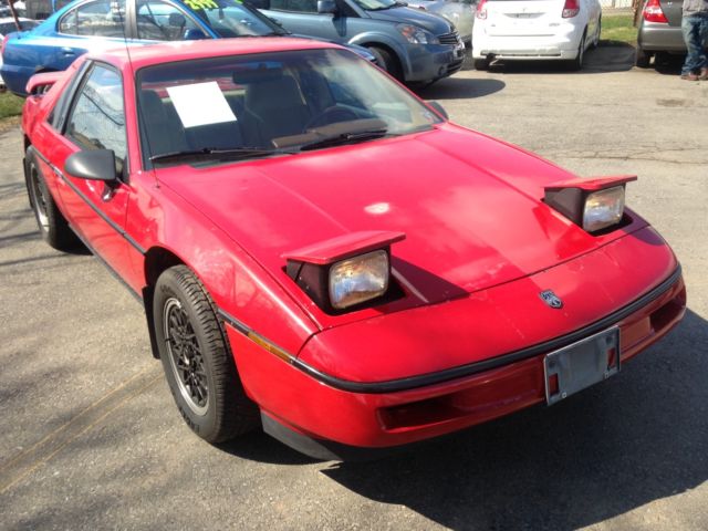 1988 Pontiac Fiero - photo 7