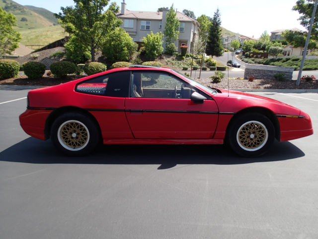 1988 Pontiac Fiero GT - photo 10