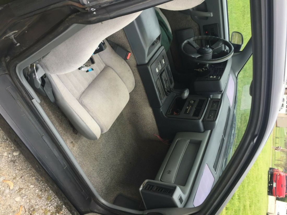1988 Pontiac Fiero GT - photo 3