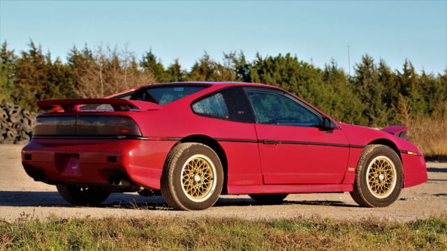 1988 Pontiac Fiero GT - 2.8L V6, 5sp Manual Transmission, Clean Title 1988 Pontiac Fiero GT