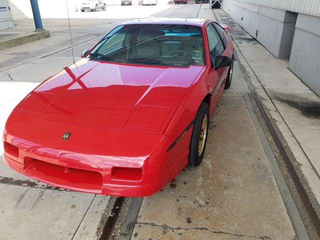 1988 Pontiac Fiero - photo 5