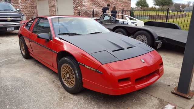 1988 Pontiac Fiero GT - photo 3