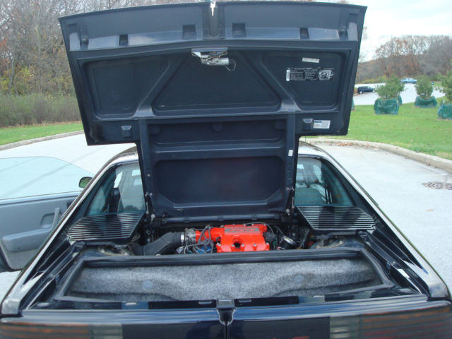 1988 Pontiac Fiero 2 Door Coupe - photo 13